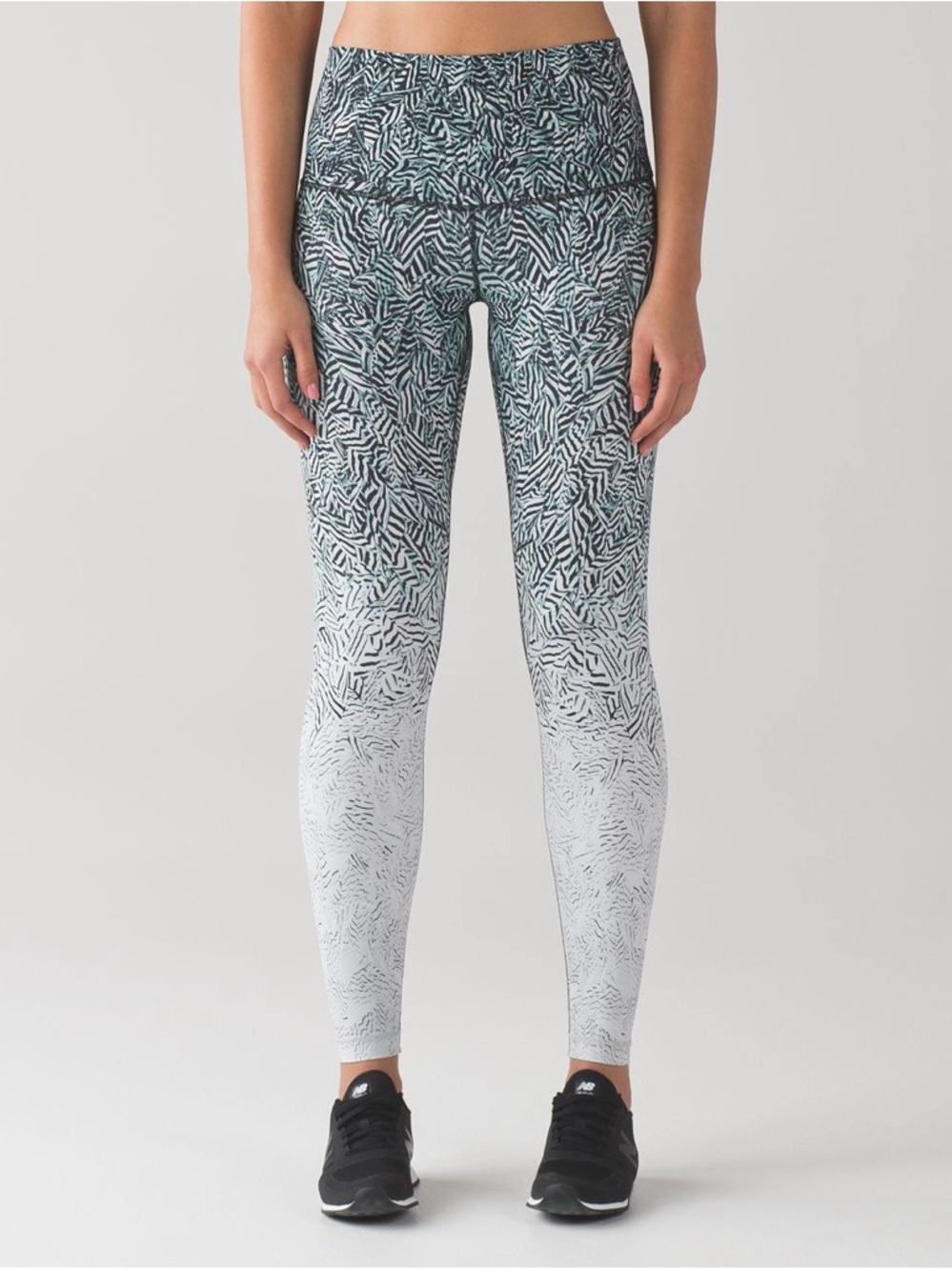 LULULEMON Wunder Under High Rise (Dazzle Nulux) - 50g Alpine White Black